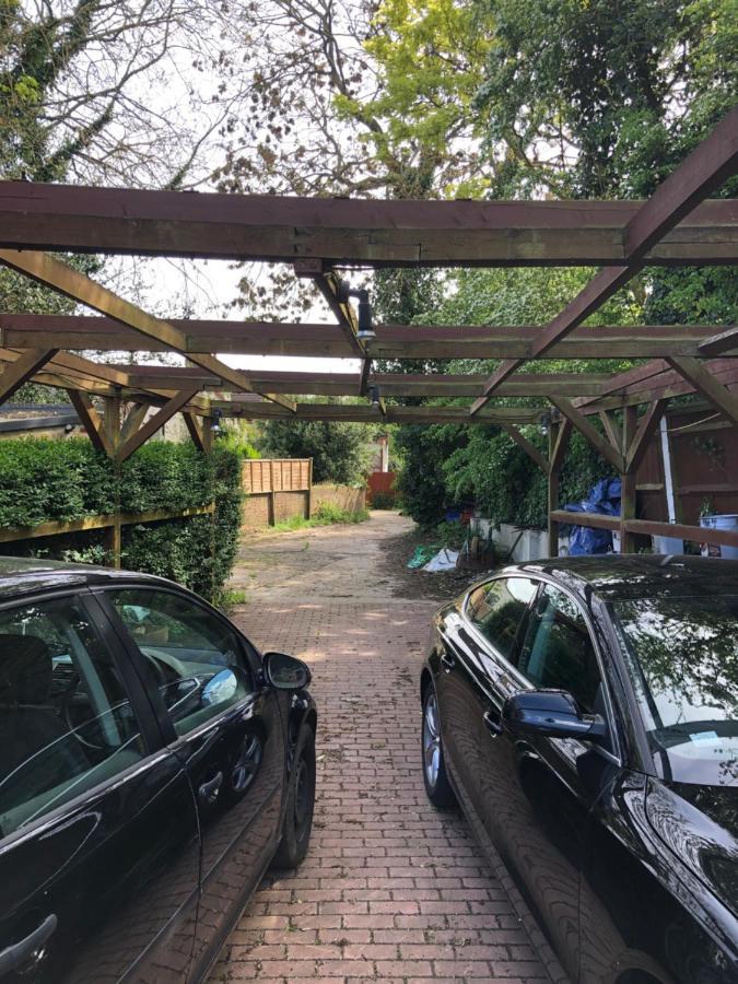 Hospedagem domiciliar Self Contained Ensuite Double Bedroom With Own Entrance Free Off Street Parking