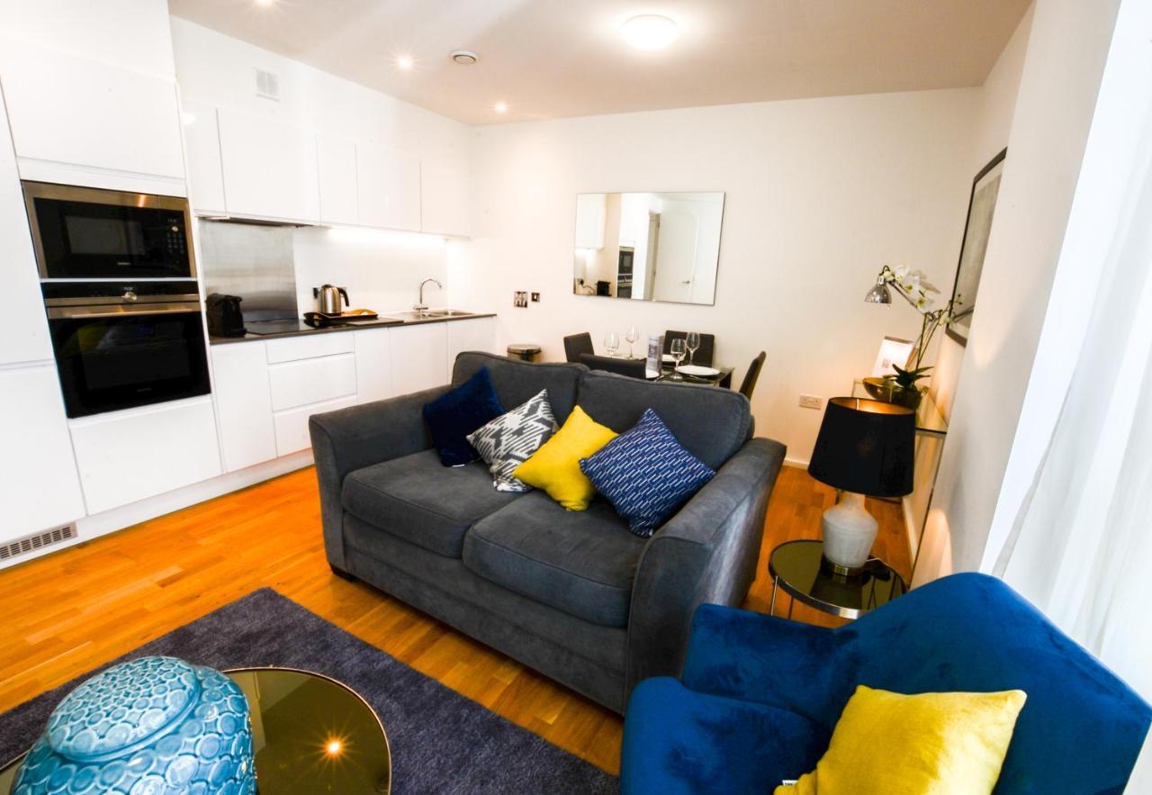 Apartment Charles Hope Millharbour *