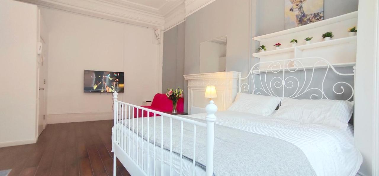 Gloucester Garden In South Kensington Apartment