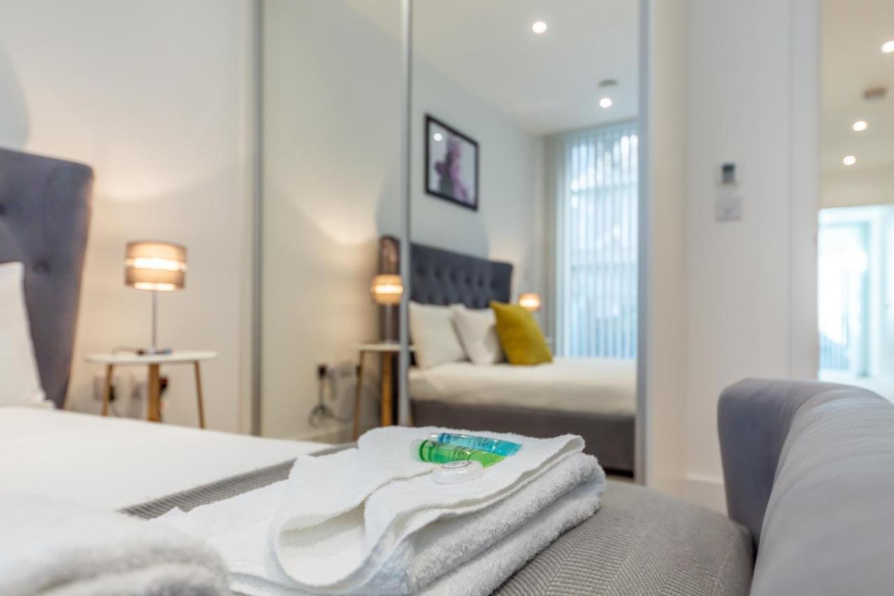 Appartement Lux 2 & 3 Bed In Camden Town Free Wifi By Aparts Londen