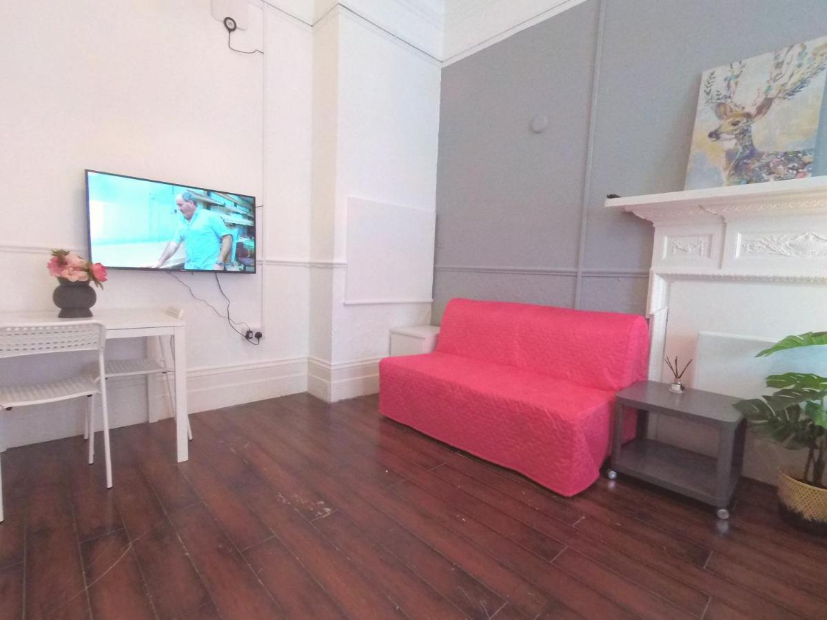 Gloucester Garden In South Kensington Apartment
