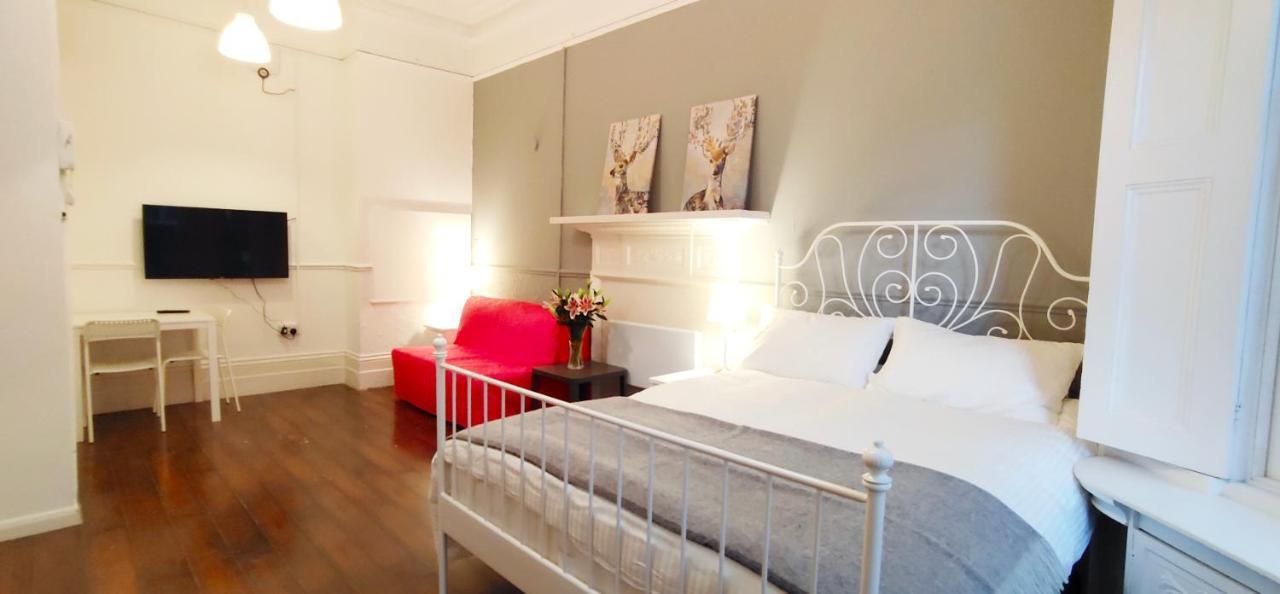Apartment Gloucester Garden In South Kensington London