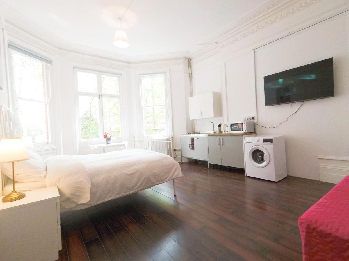 Gloucester Garden In South Kensington Apartment