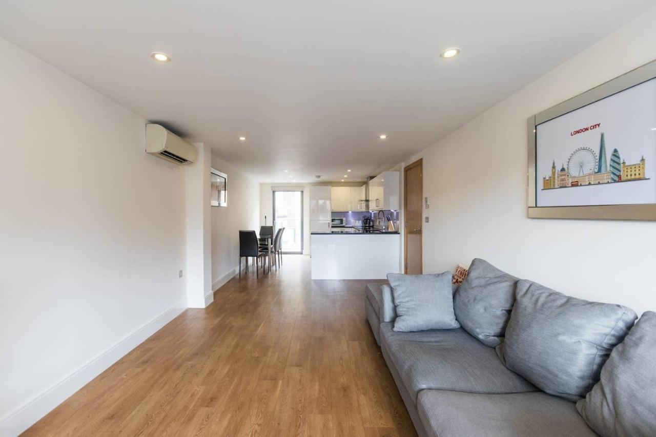 Apartment Bright And Modern 3 Bed Hyde Park London