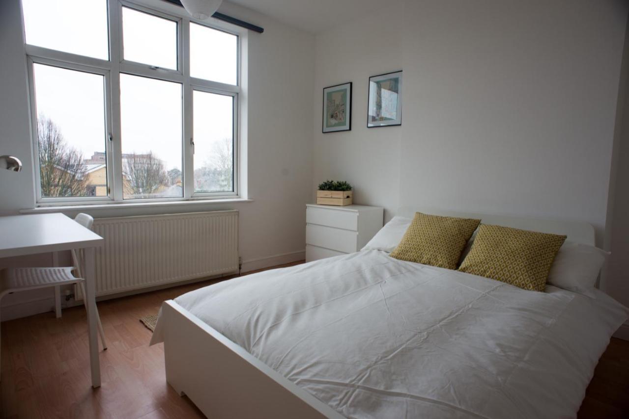 Habitación en casa particular Tooting Bec By Dc Londres