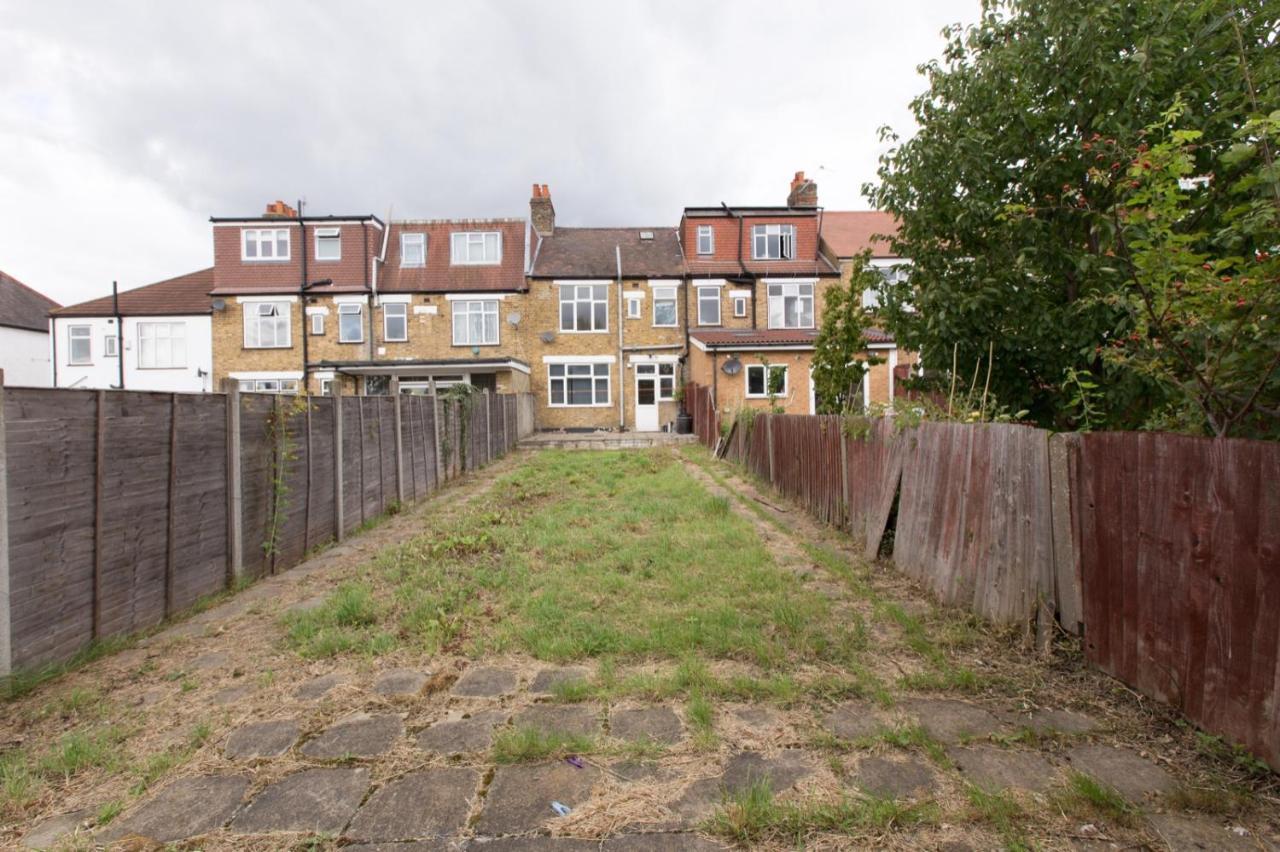 Tooting Bec By Dc Homestay *