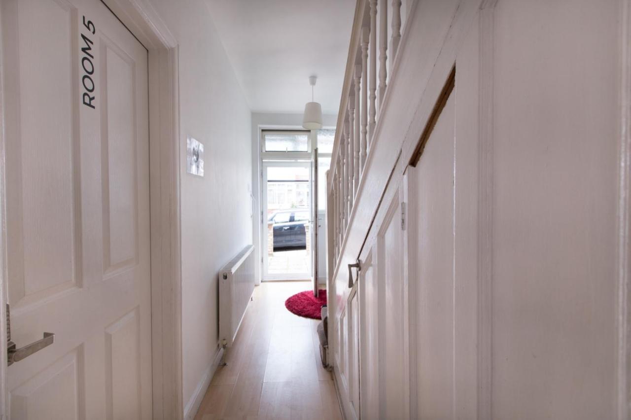 Habitación en casa particular Tooting Bec By Dc Londres