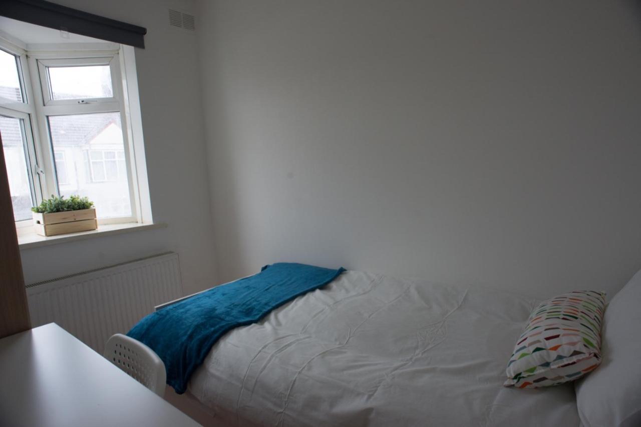 Tooting Bec By Dc Habitación en casa particular *