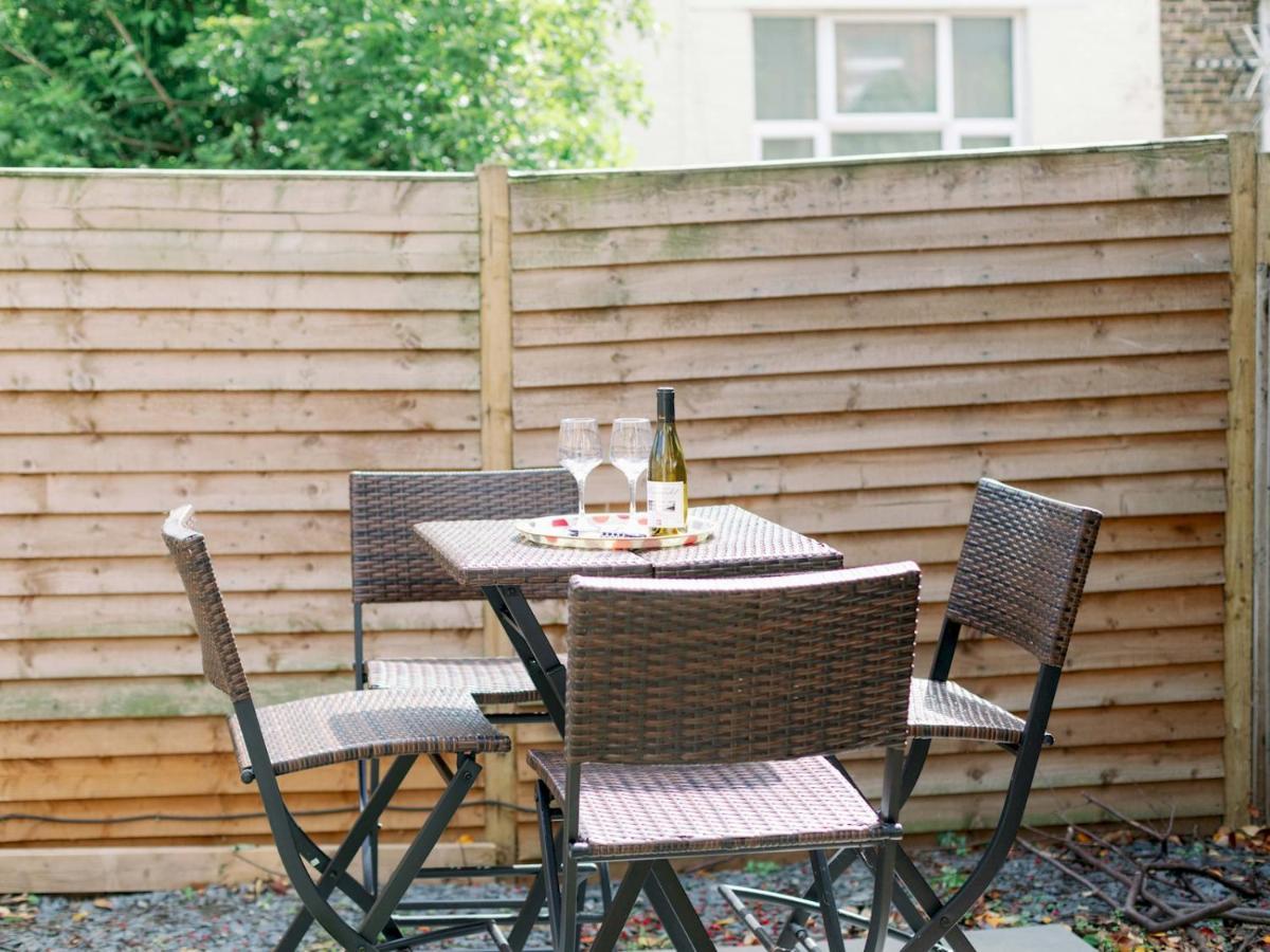 Apartamento Pass The Keys Recently Renovated 1br Flat With Private Garden In South