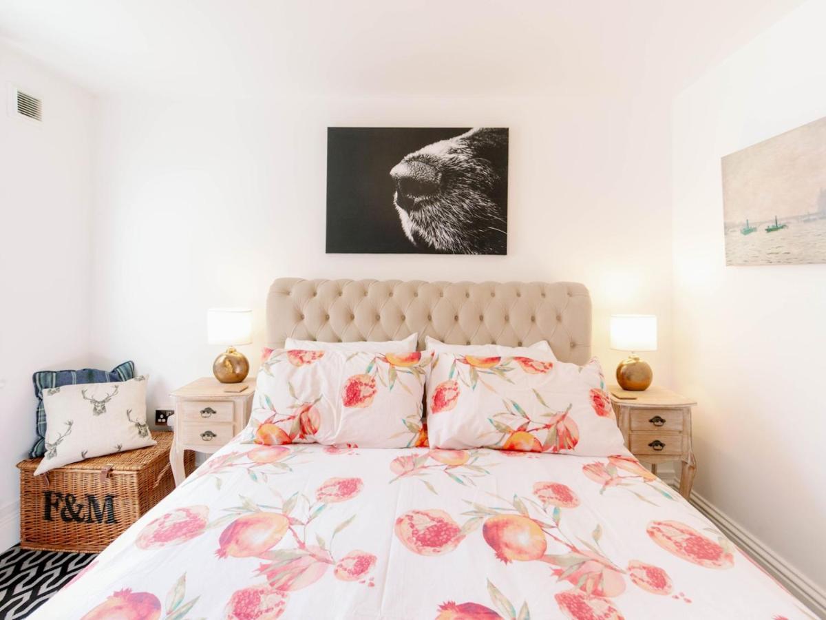 Apartamento Pass The Keys Recently Renovated 1br Flat With Private Garden In South