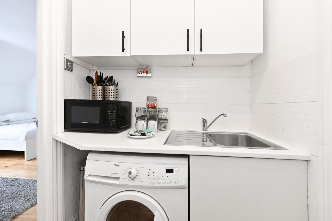 Soho Apartment, Theatres & Old Compton Street * Londres