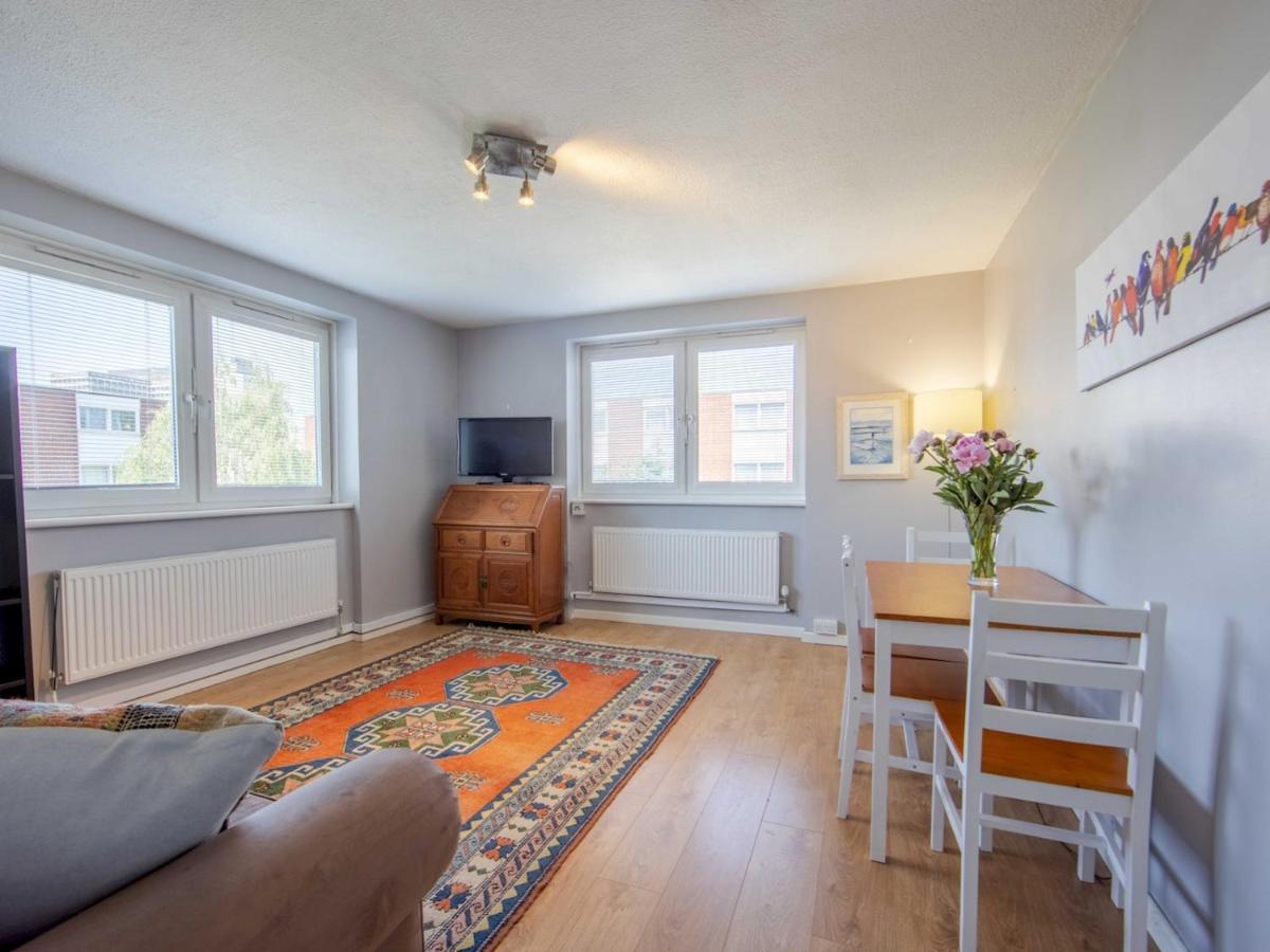 Pass The Keys Stylish 1-bedroom Flat In Trendy West Kensington Appartement