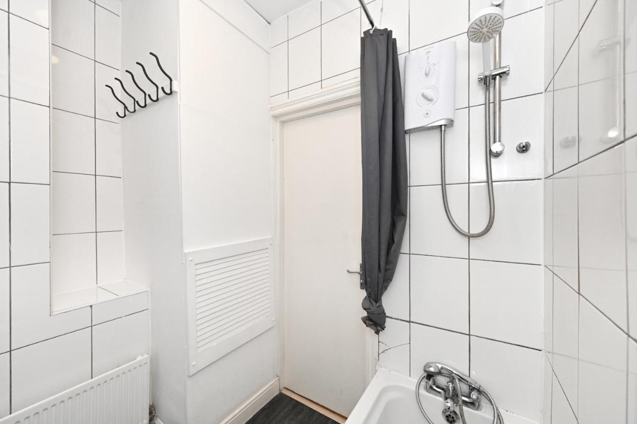 Soho Apartment, Theatres & Old Compton Street * Londres