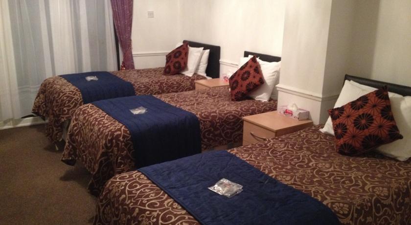 Metro Bed and breakfast 3*