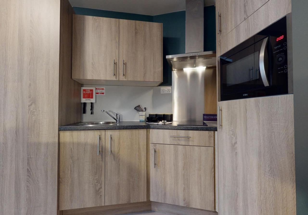 Apartment Trendy At Iq Hammersmith In London
