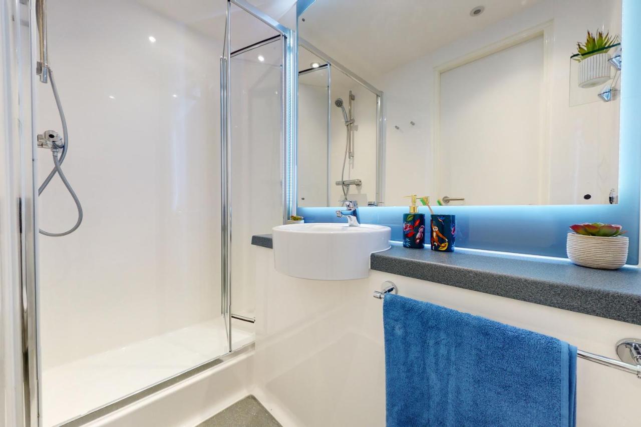 Studios And Cozy Ensuites With Shared Kitchen At Canvas Wembley Apartments Apartamento *