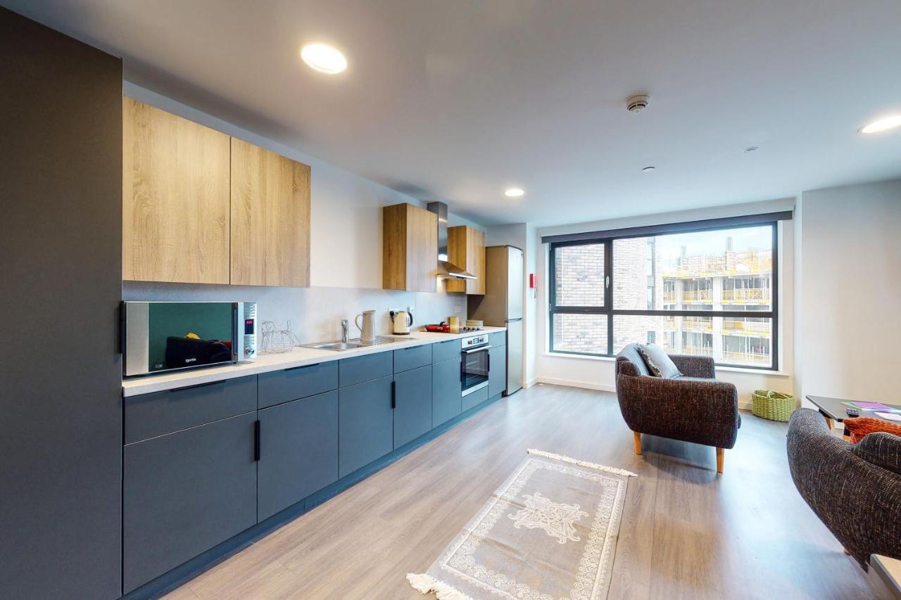 Studios And Cozy Ensuites With Shared Kitchen At Canvas Wembley Apartments Apartamento