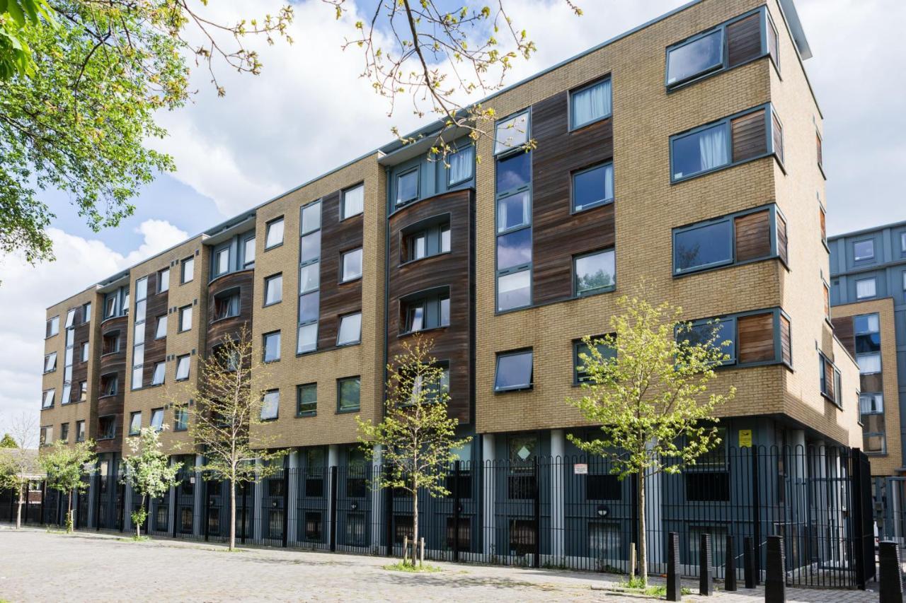 Modern And Private Bedrooms With Shared Kitchen At Chapter Islington In For Students Only Londres