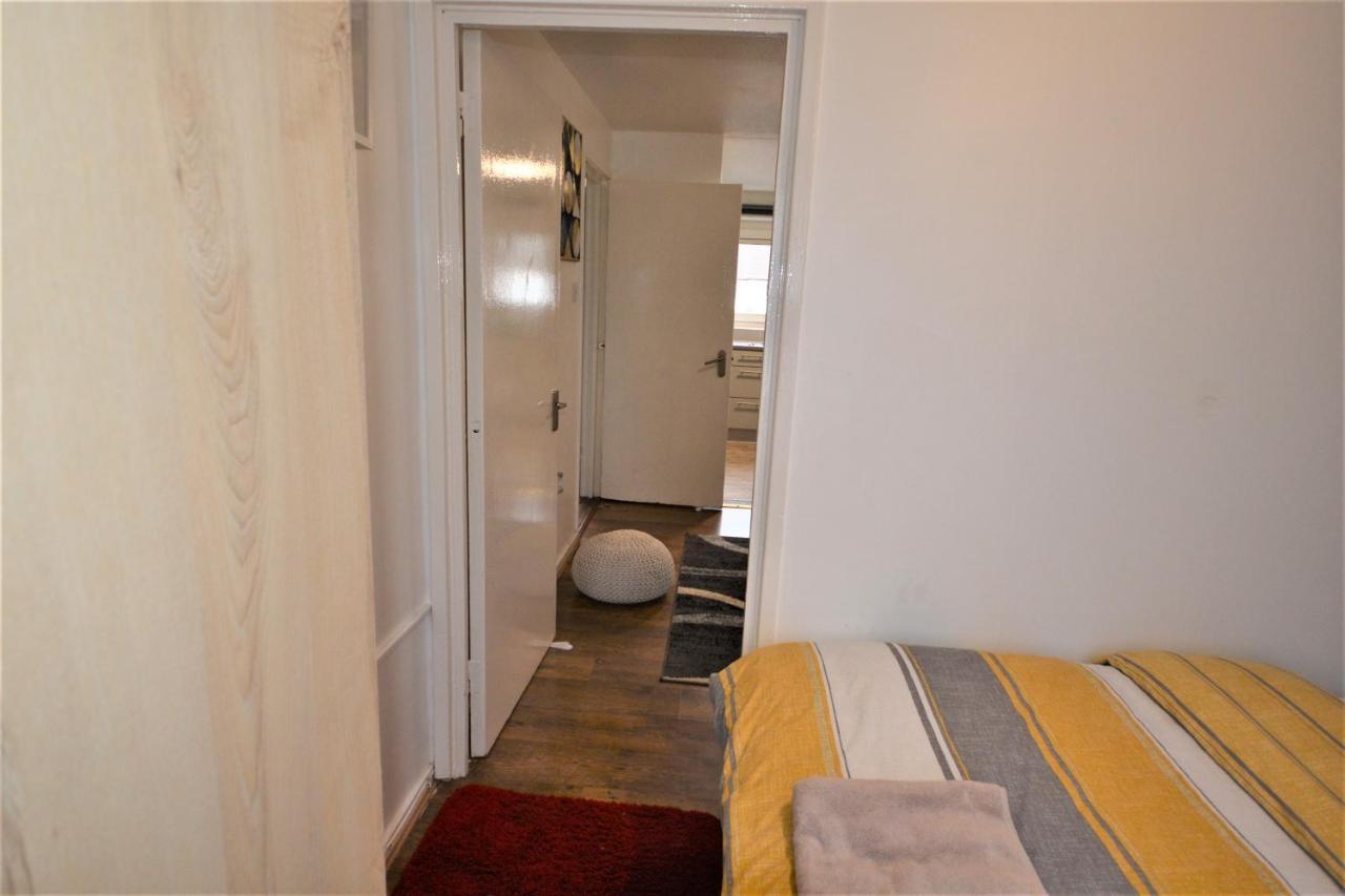2 Bedroom Near Excel Exhibition Centre