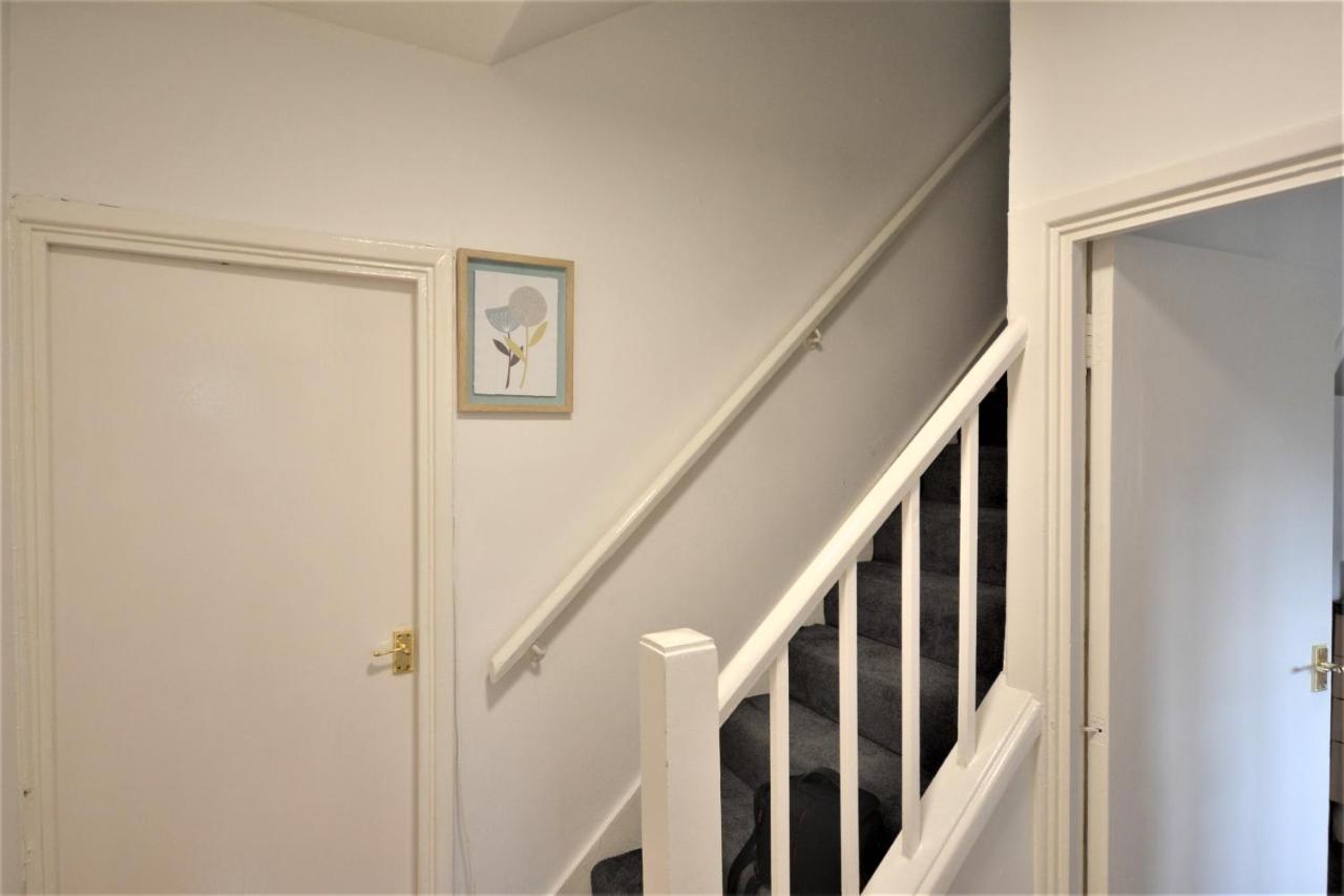 Zone 1 Lovely 3bedroom Maisonette Apartamento *