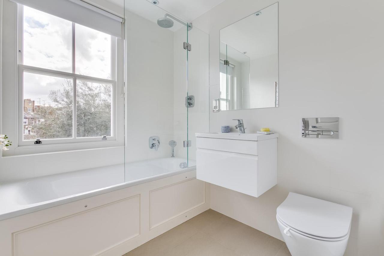 Apartamento Superb 3 Bed/bath Luxury + Ibiza Roof Terrace Londres