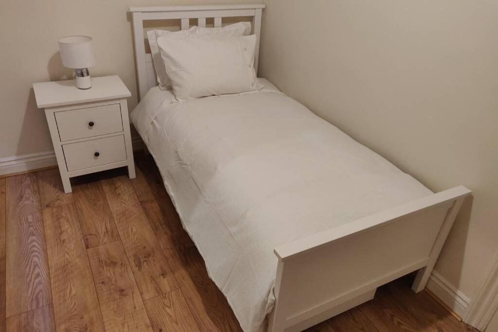Apartamento Battersea 3-bedroom With Patio Garden *