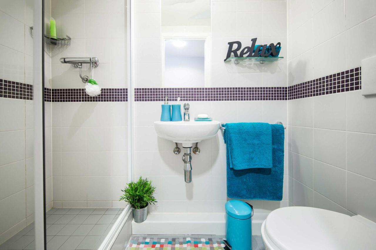 Stunning At Dashwood In For Students Only Apartment *