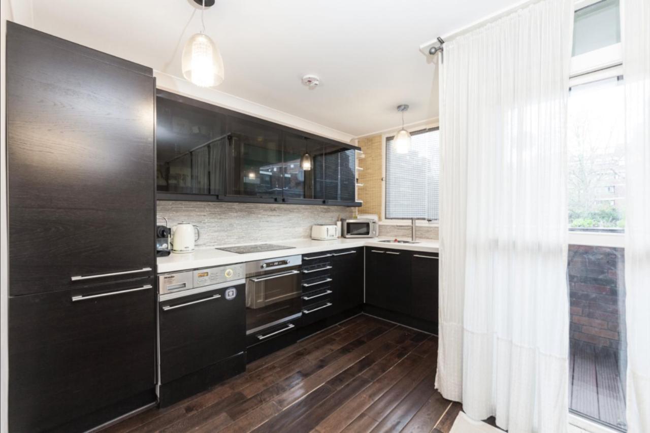 Victoria Two Bedroom Apartment