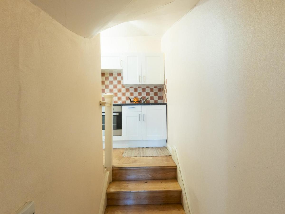 Apartment Hyde Park's Mezzanine Studio - Pass The Keys London