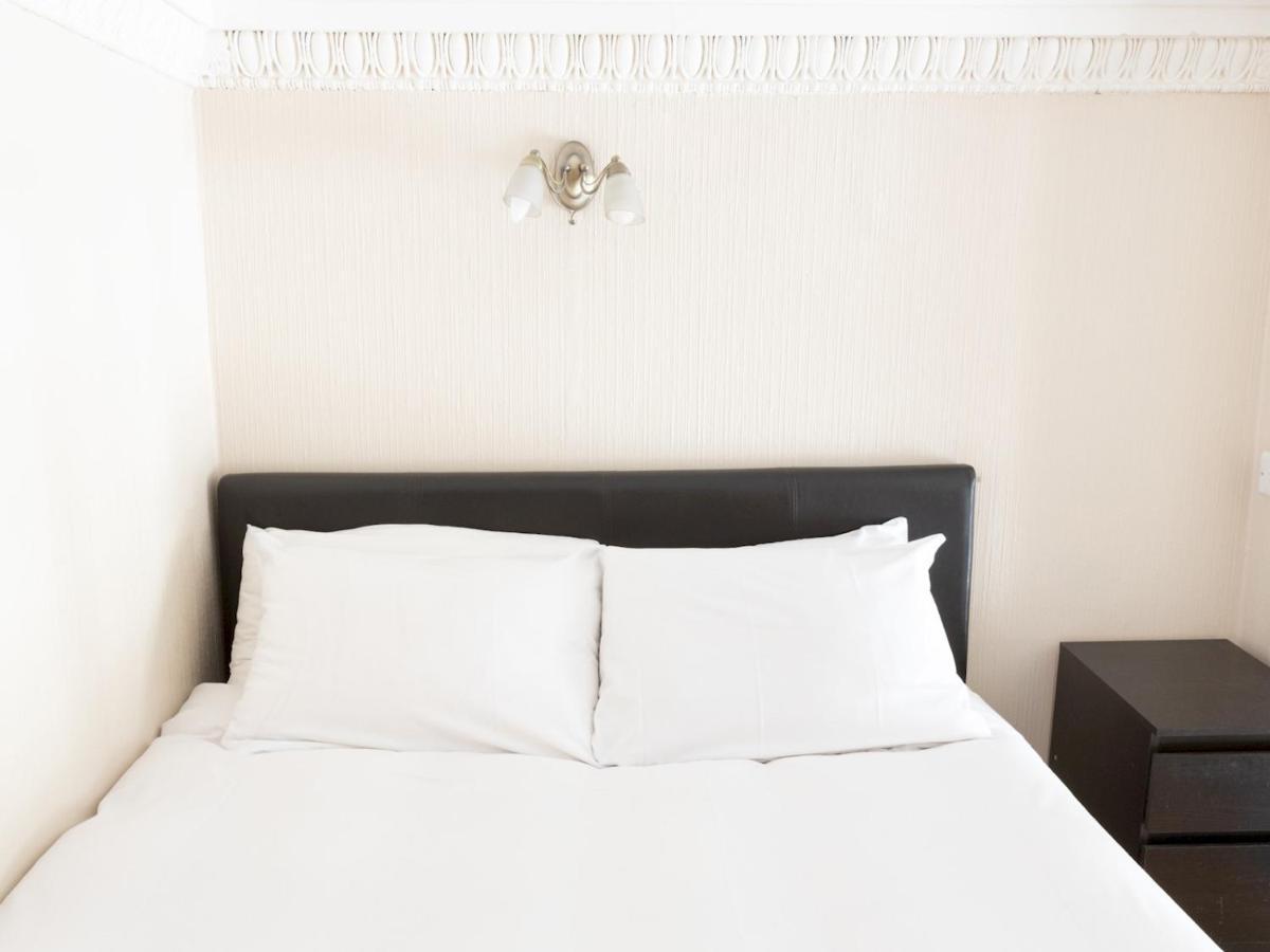Apartment Hyde Park's Mezzanine Studio - Pass The Keys London