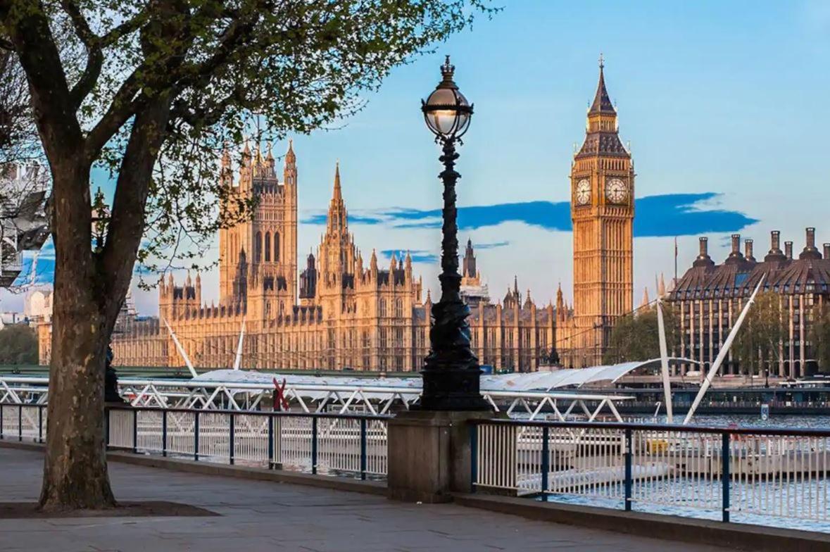 Stylish 2-bed Flat, Quick Access To Sights Apartamento *