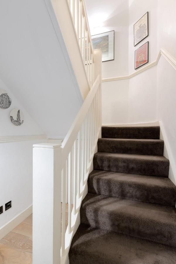 Spacious 3 Bedroom In Covent Garden Appartement *