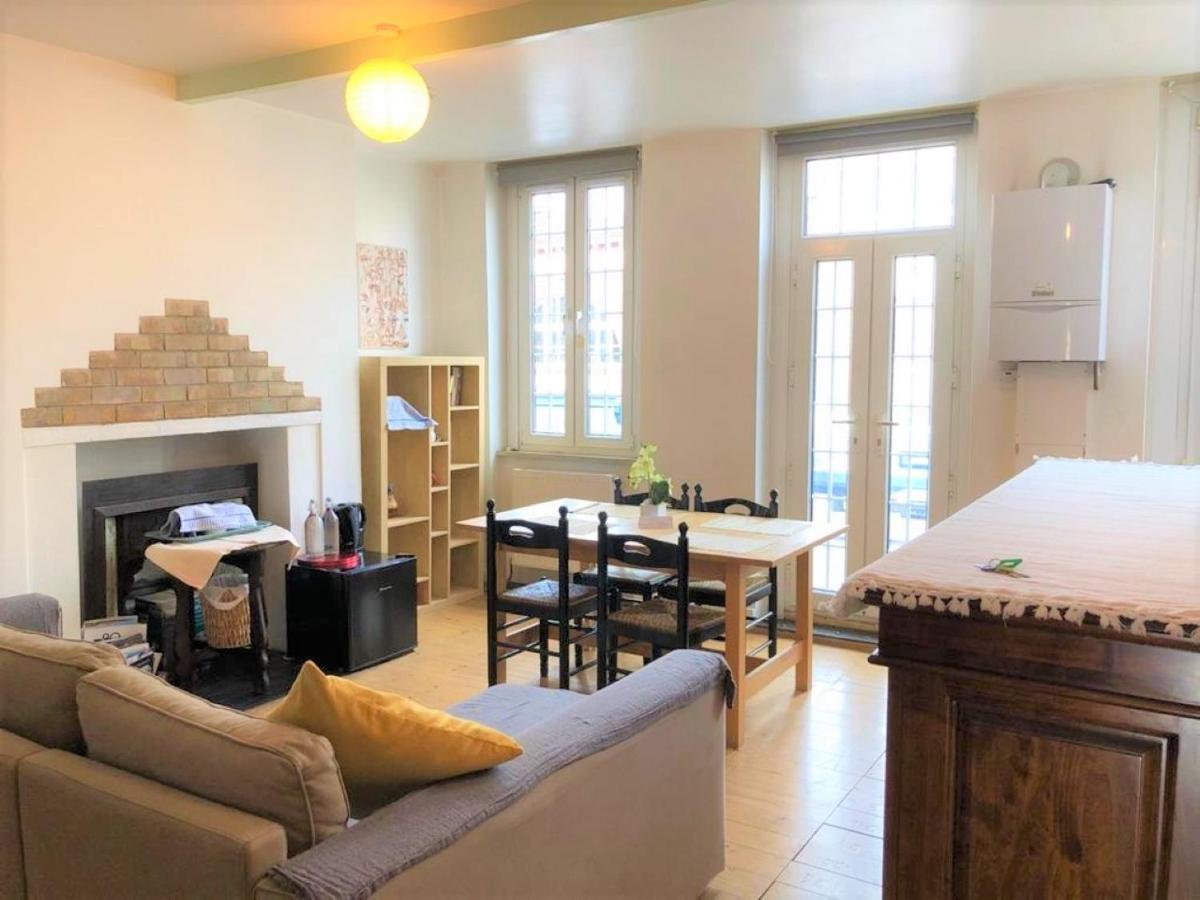 Flat Without Kitchen At Kentish Town * Londres