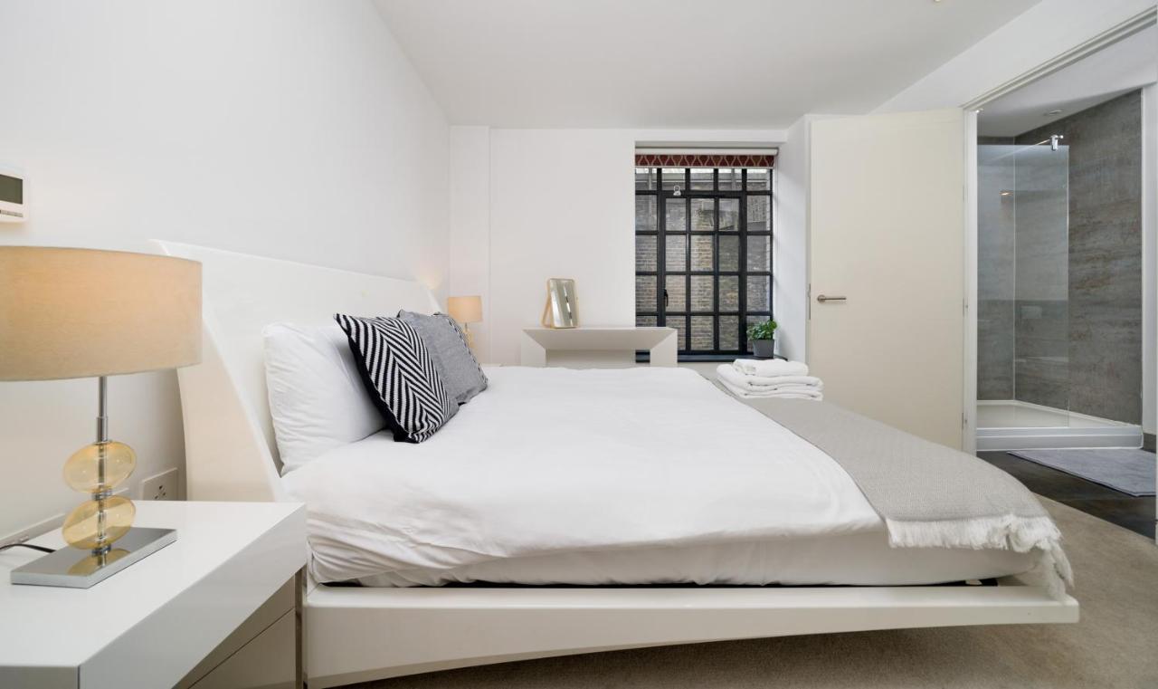 New! Luxury! 2Bedr/3 Beds/2,5Bath! Covent Garden ! Appartement *