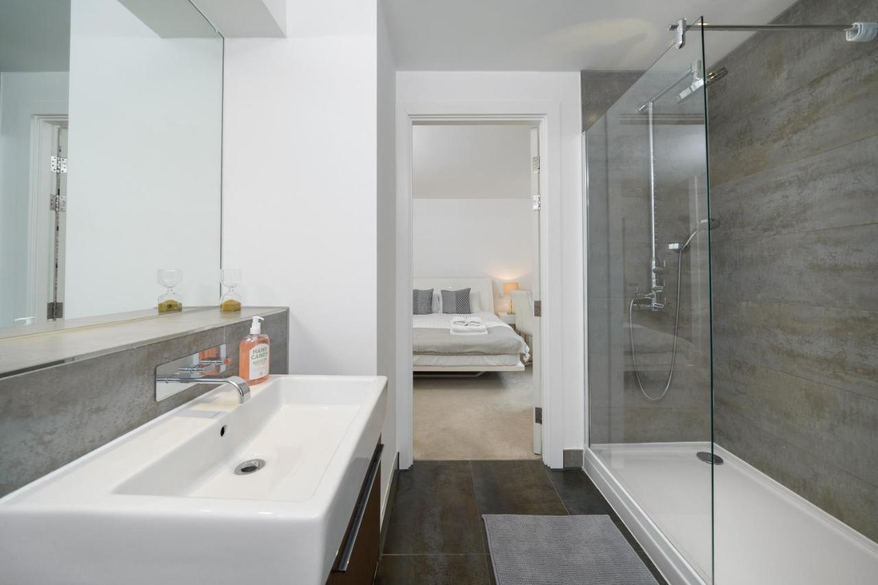 New! Luxury! 2Bedr/3 Beds/2,5Bath! Covent Garden ! Londres
