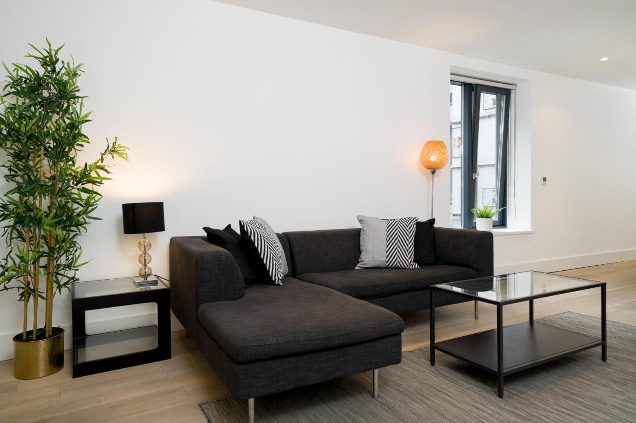 New! Luxury! 2Bedr/3 Beds/2,5Bath! Covent Garden ! Appartement *