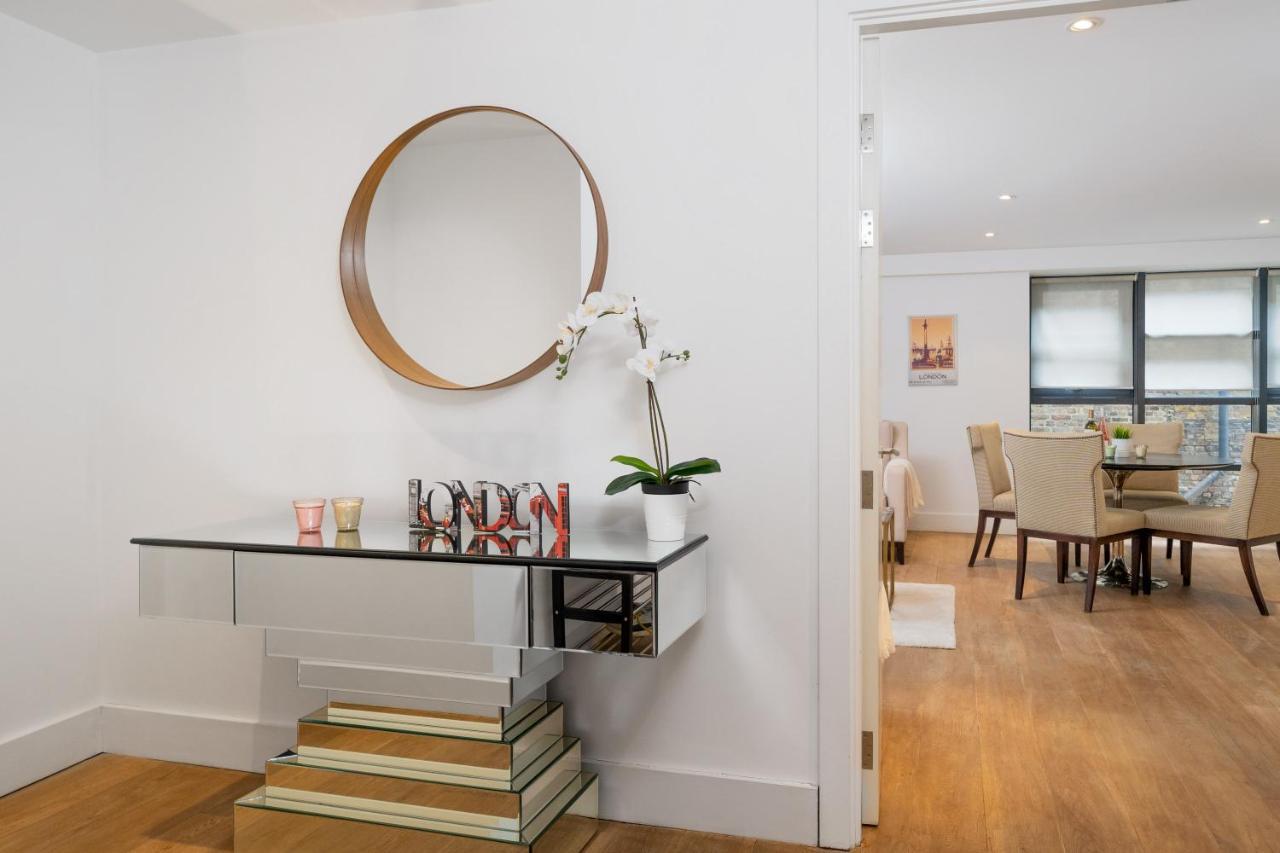 Apartamento Duplex 2 Bedr, 3 Beds, 2,5 Bath Trafalgar Square