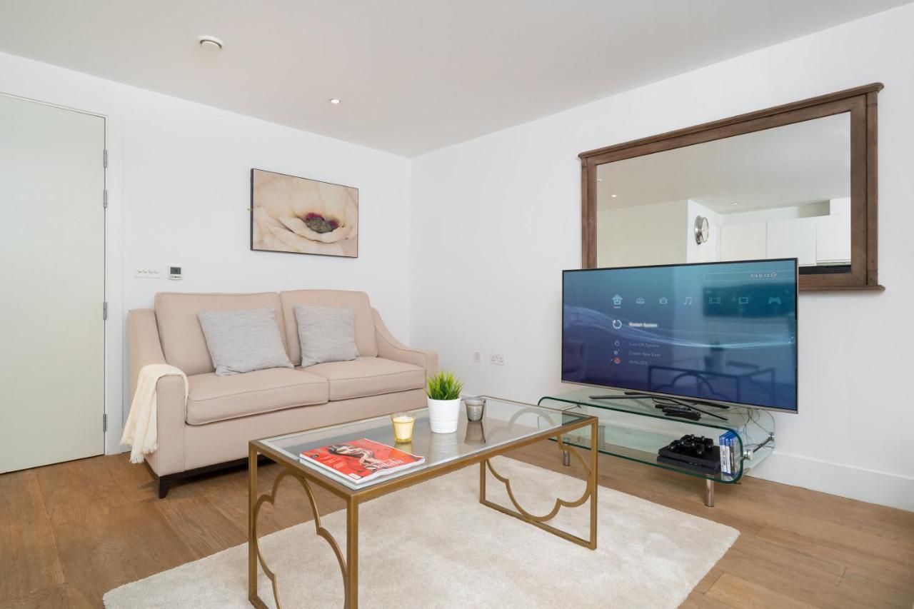 Apartamento Duplex 2 Bedr, 3 Beds, 2,5 Bath Trafalgar Square