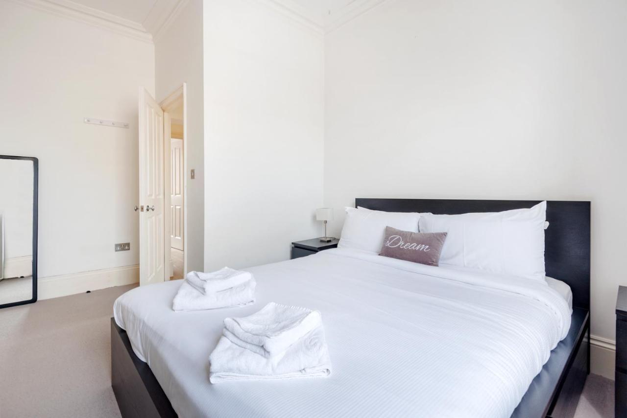 Stunning One Bedroom In Location