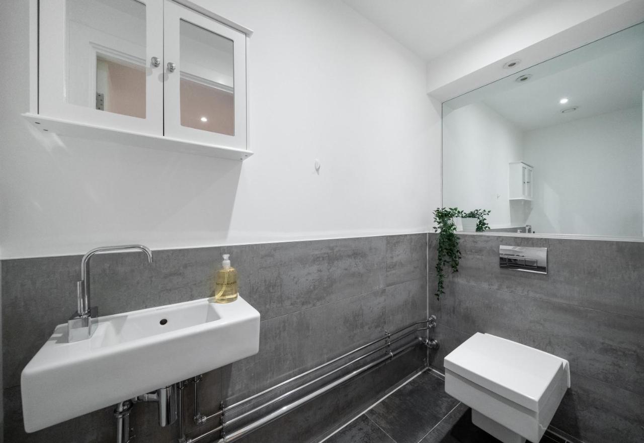 Duplex 2 Bedr, 3 Beds, 2,5 Bath Trafalgar Square Apartamento Londres