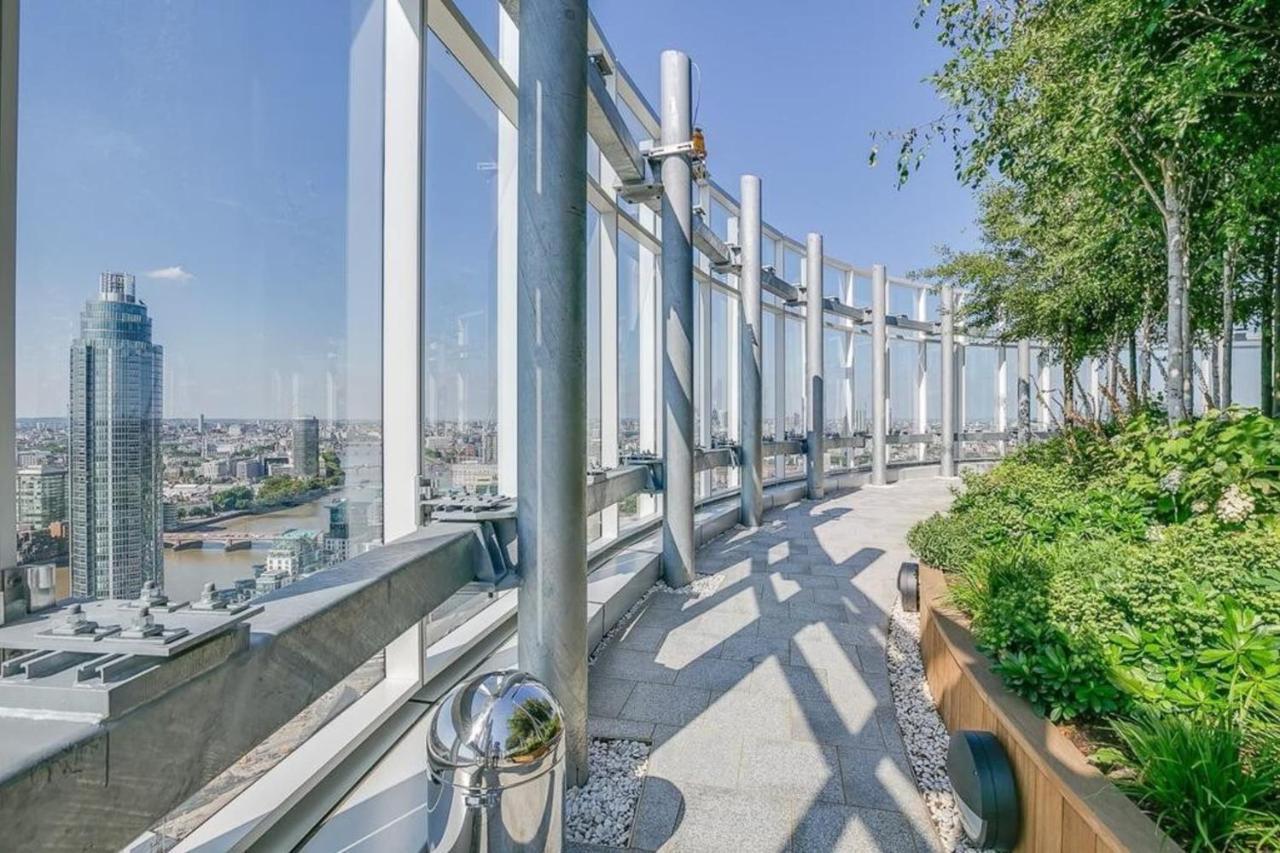 Luxurious 1 Bedroom With Gym And Roof Terrace Apartment London
