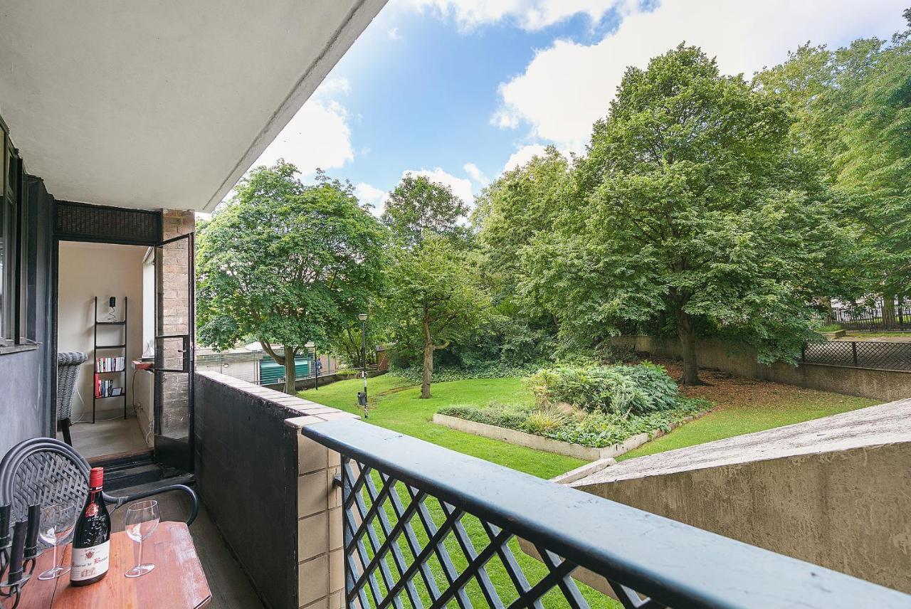 Veeve - Thirties Icon By Sadler's Wells Appartement Londres