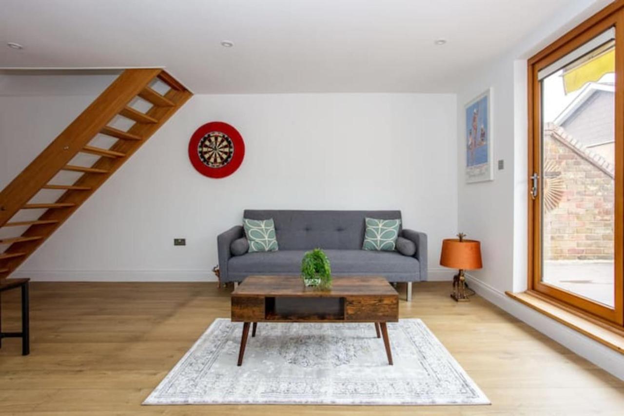 Apartamento Spacious 3 Bedroom With Large Balcony