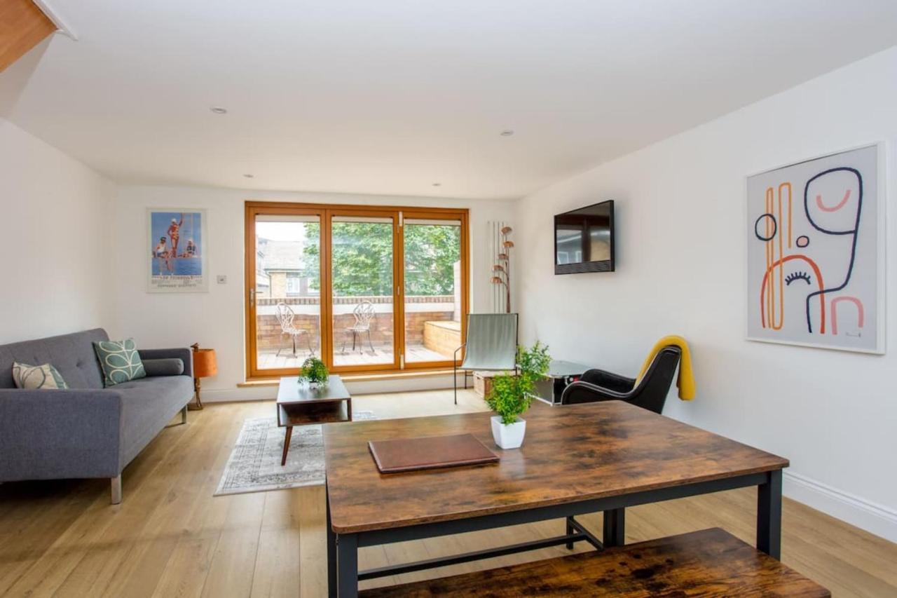 Apartamento Spacious 3 Bedroom With Large Balcony