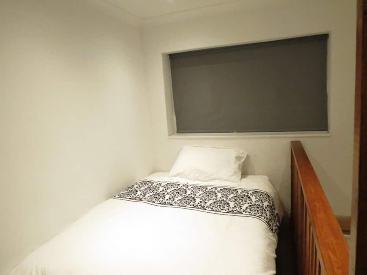 Modern Split Level Flat In Croydon London