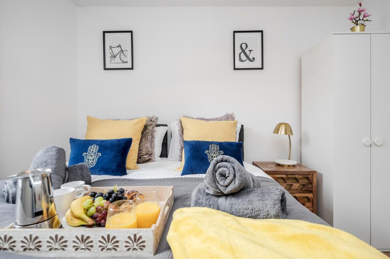 Stunning 2-bed Apt - Free Parking - Camden - - Zoo - Shop - Events * Londres