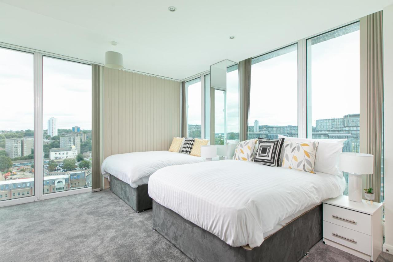 Apartment Skyvillion - 3bed Penthouse Near Airport, O2 Arena, Excel Centre With Parking