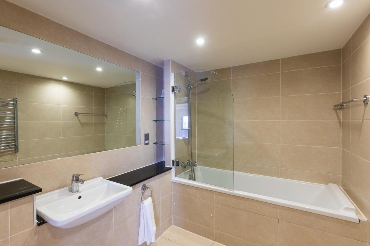 Modern 2 Bed 2 Bath With Outdoor Space Hyde Park * Londres