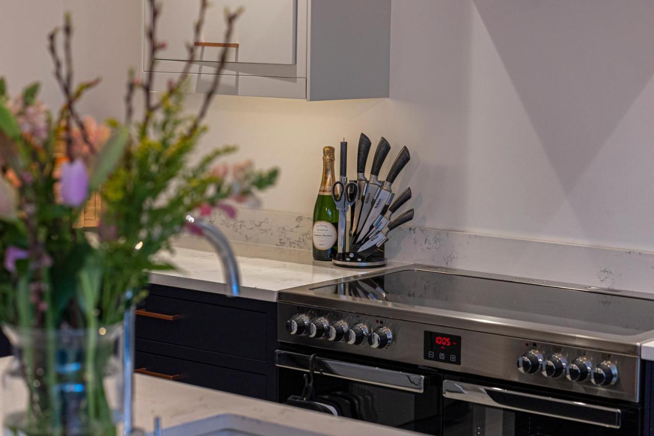Joivy Stunning 3 Bed,2 Bath House With Roof Terrace In Chelsea Londres
