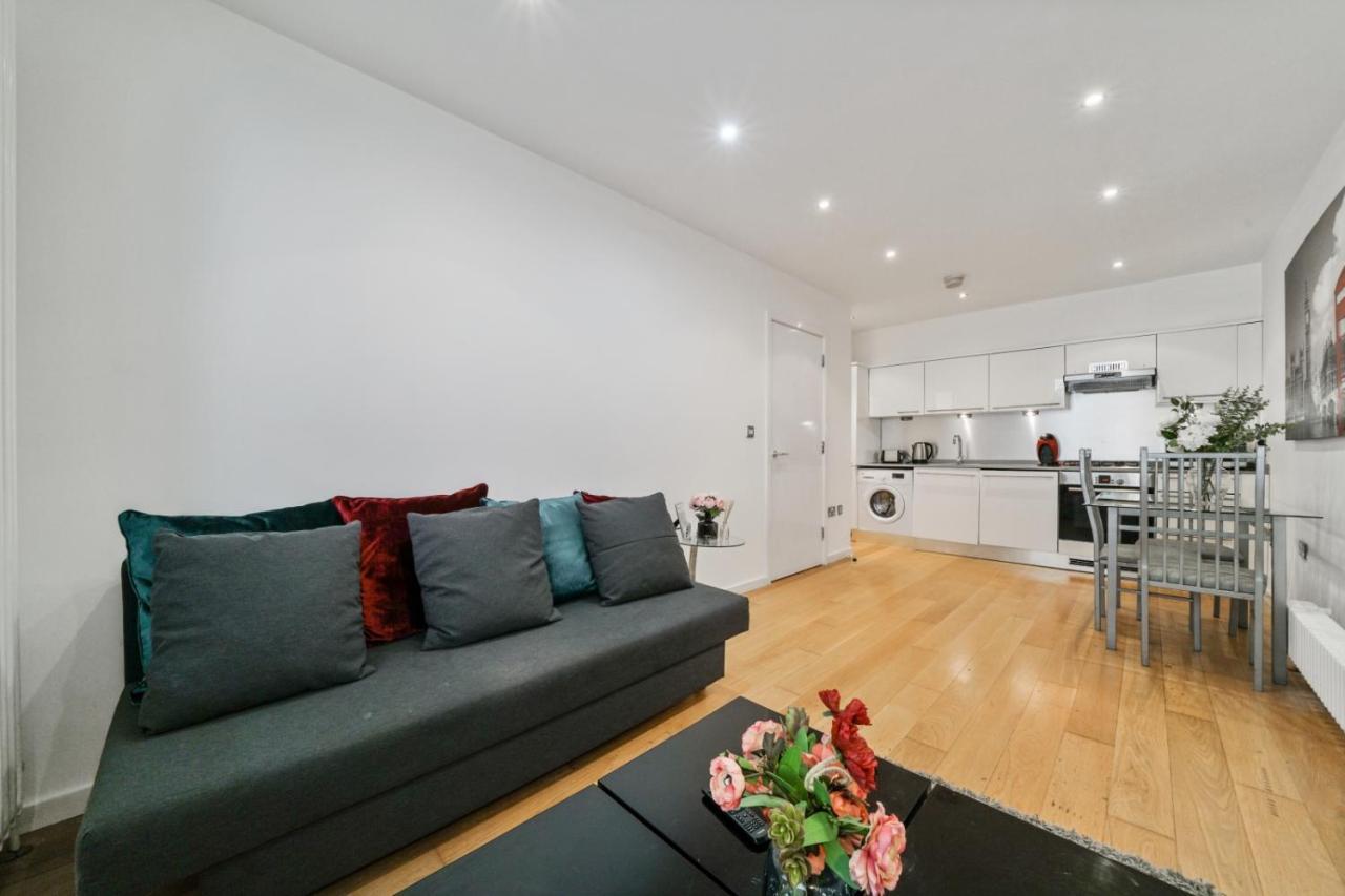 Camberwell Modern Deluxe 1 Bedroom *